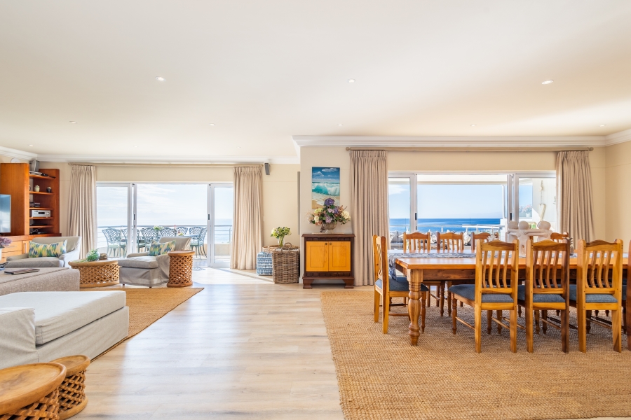 7 Bedroom Property for Sale in Beacon Isle Western Cape